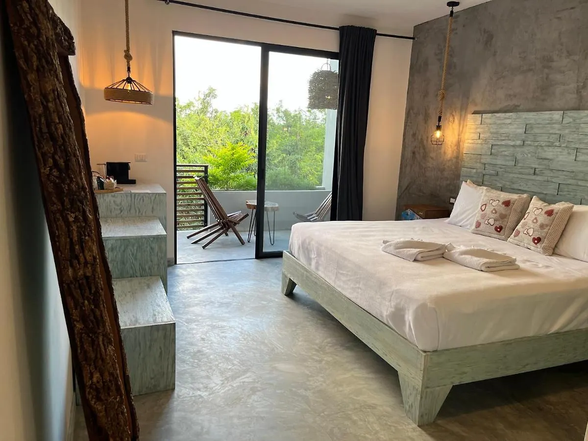 Little Gem Hotel Tulum La Veleta 4*,